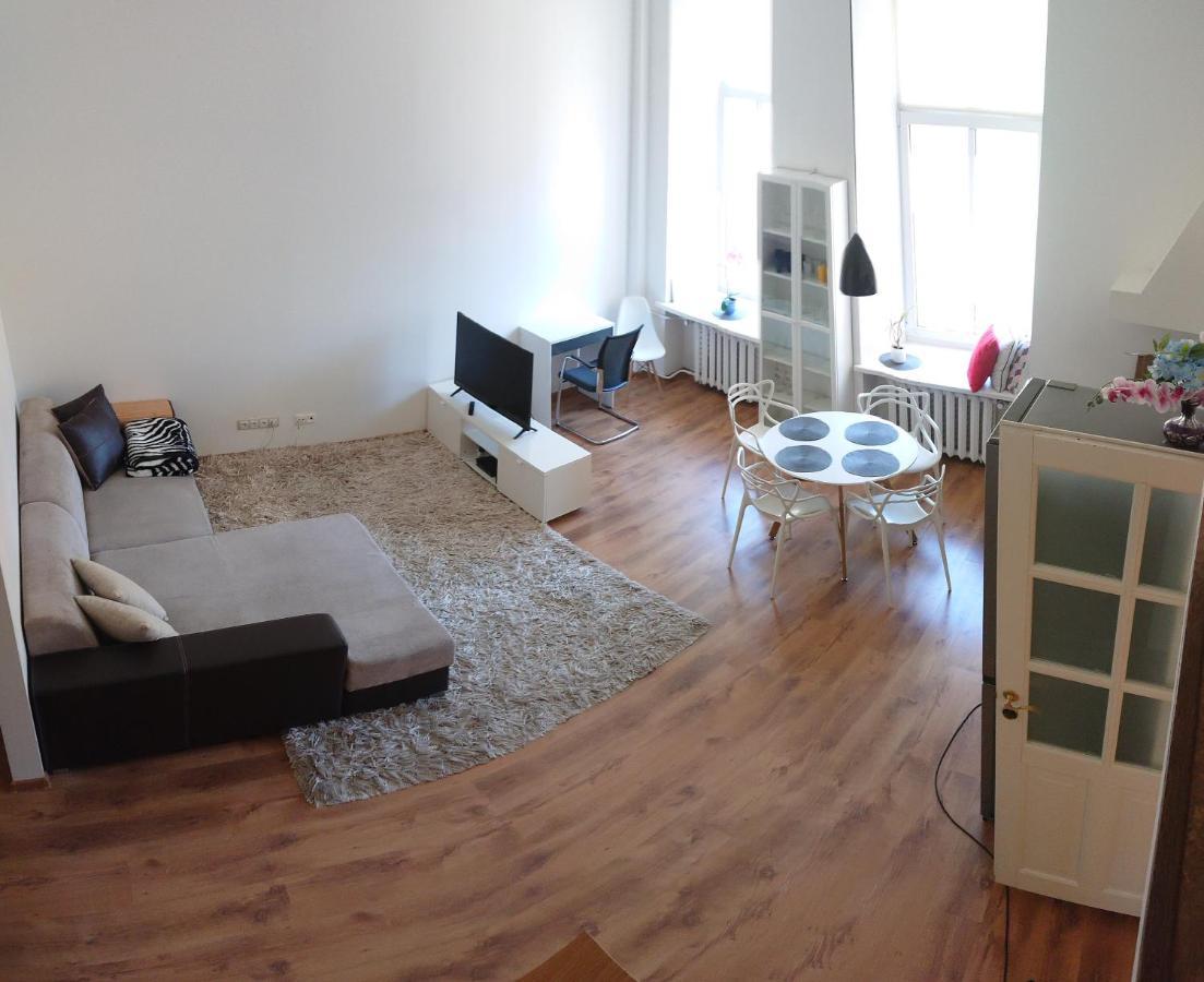 City Centre Kreutzwaldi Apartment, Free Parking 탈린 외부 사진